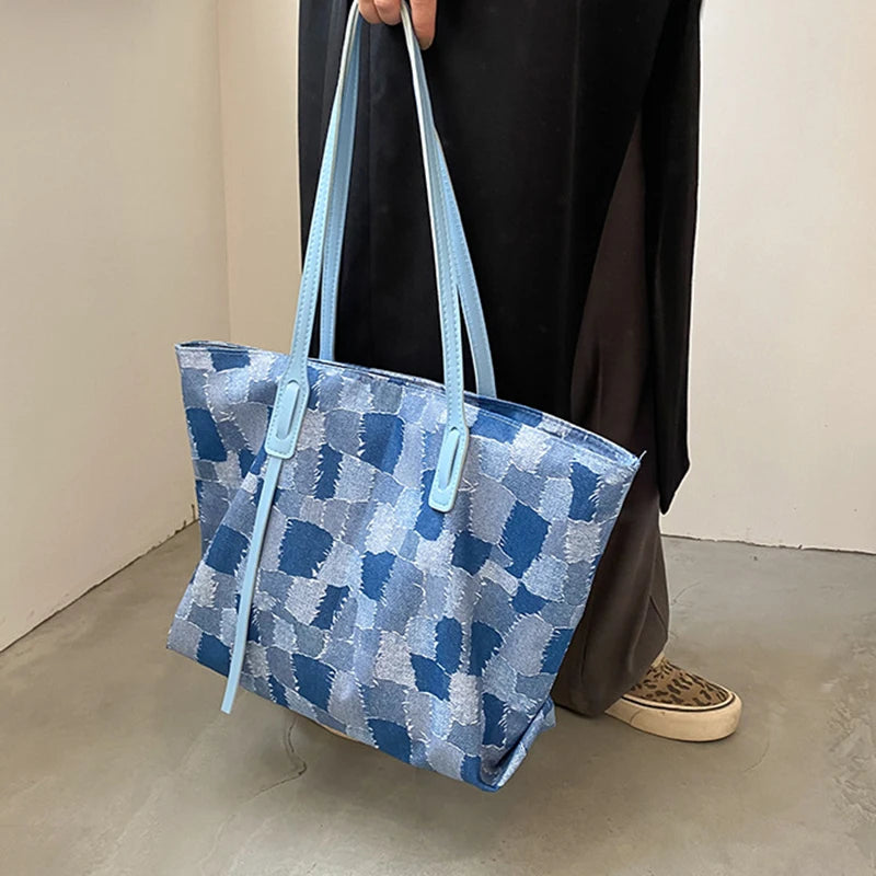 Large-capacity Women's Commuter Shoulder Bag