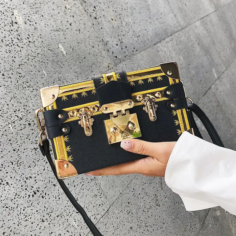 Metal Rivets Shoulder Handbag Retro Box Bags
