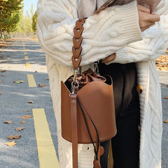 Retro Bucket Bag Ladies Shoulder Bag Drawstring Texture Messenger