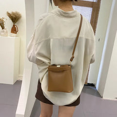 Retro Bucket Bag Ladies Shoulder Bag Solid Texture PU Messenger Bag