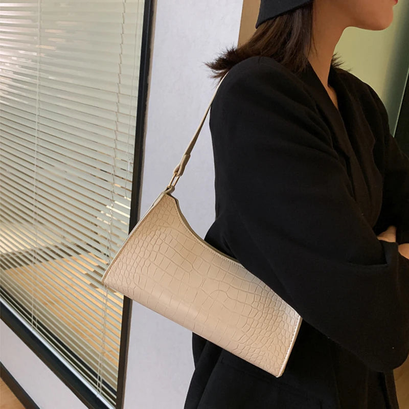 Retro Crocodile Pattern Shoulder Bag For Women PU Leather Armpit Bag