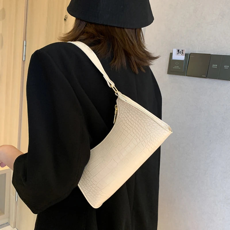 Retro Crocodile Pattern Shoulder Bag Women Bag PU Leather Armpit Bag
