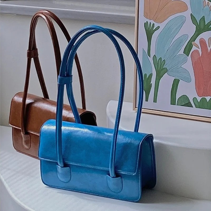 Retro Women's Underarm Bags Oil Wax Leather Ladies Tote Handbags