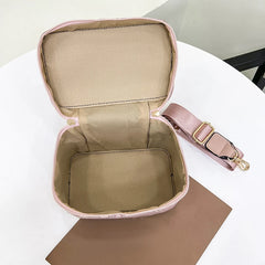 Retro Lady Cosmetic Bag Makeup Travel Organizer Lipstick Case