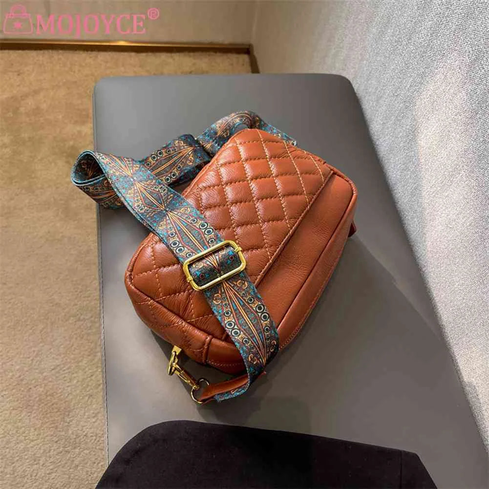Quilted PU Leather Camera Shoulder Bag Prints Wide Strap Solid Zipper Small