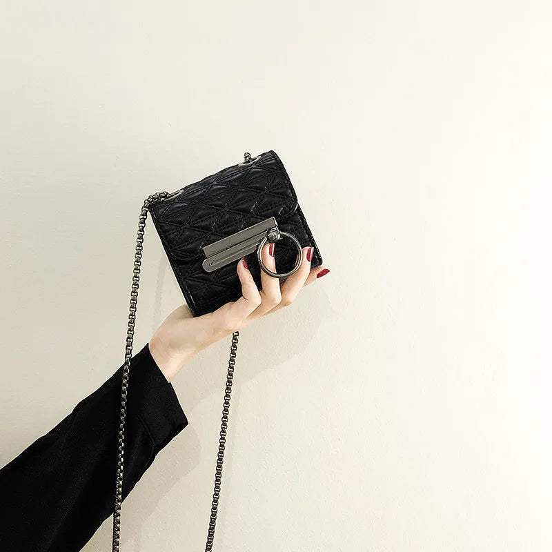 Retro Mini Chain Shoulder Bag Lipstick Bag for Women