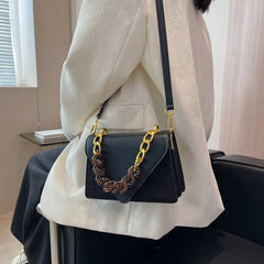 Retro Mini Flap Shoulder Bags Winter Trends Chain Handbags Purses Crossbody Bag