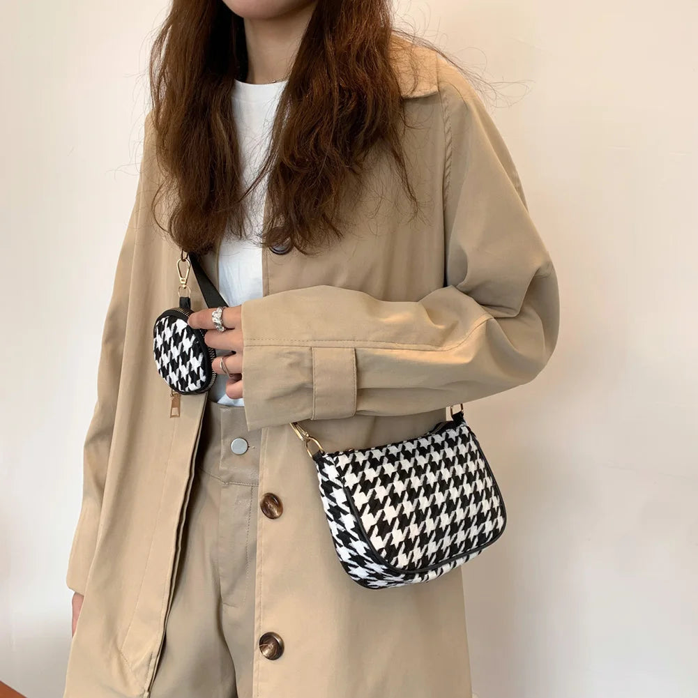 Plaid Shoulder Bag with Mini Round Purse Pendant, 2pcs Composite Bags