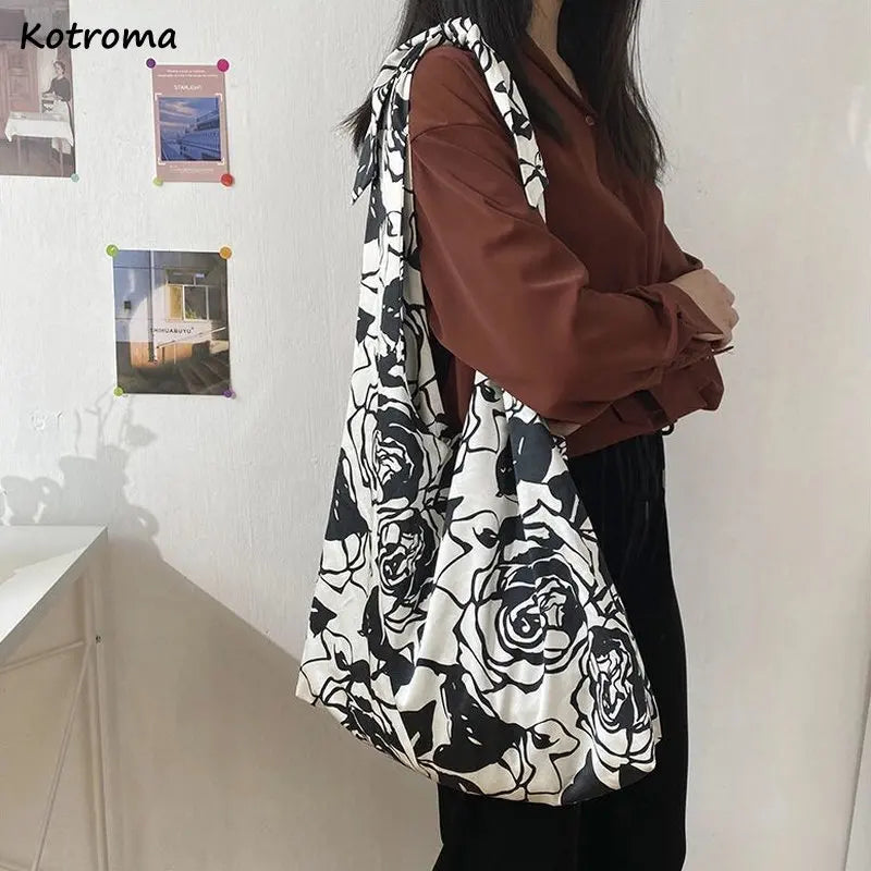 Retro Rose Floral Shoulder Bags Large Capacity Travel Canvas Underarm Shopping