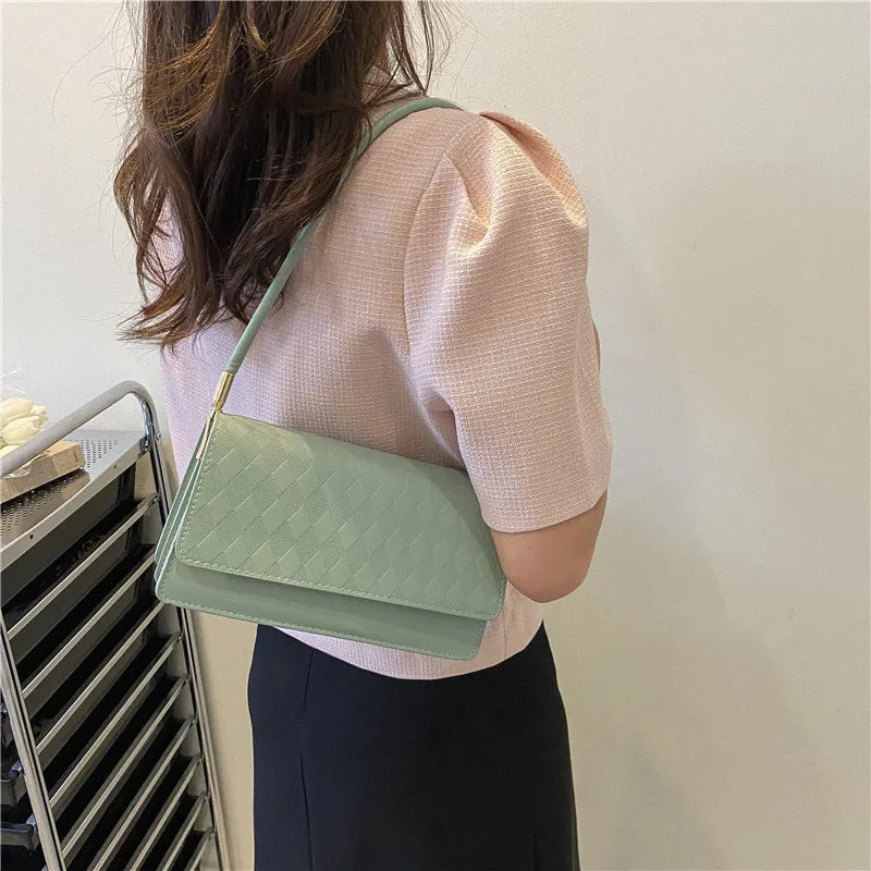 Embroidered Retro Square Bag One-shoulder Small Bag