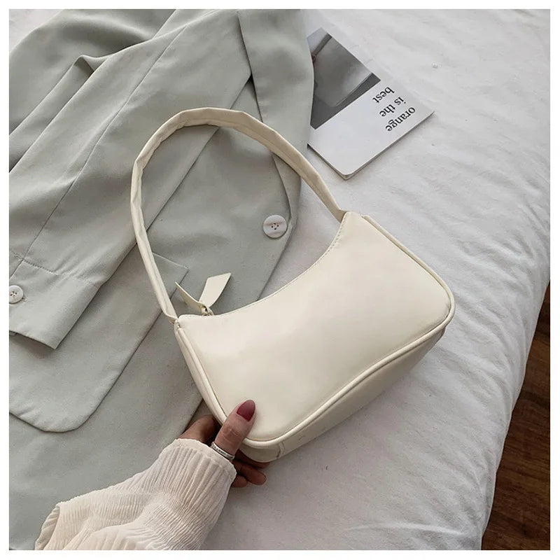 Vintage Totes Bag for Women Retro Handbag Small Subaxillary Bag