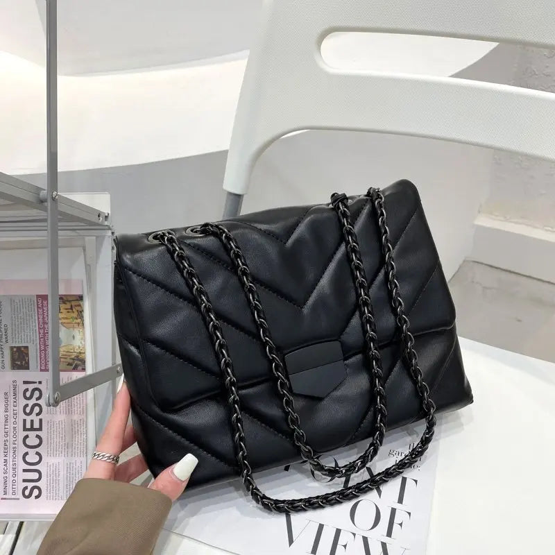 Rivet Chain Crossbody Bag for Women Small Shoulder Handbag