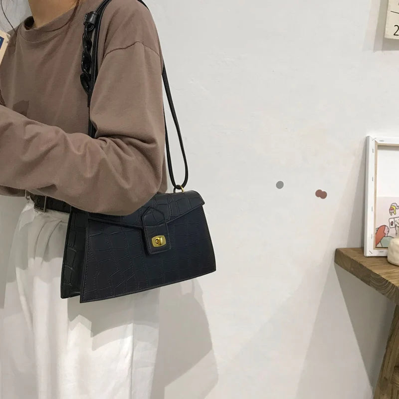 French Niche Ladies Casual Clutch Bag Retro Handle Handbag