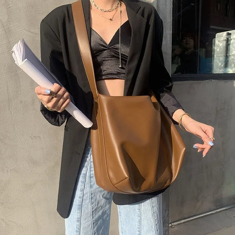 Shoulder Bags Women Retro PU Leather Soft Large Capacity Casual Totes Zipper