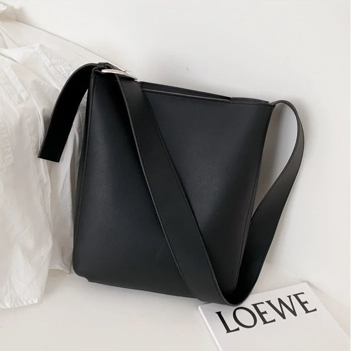 Shoulder Bags Women Solid Large Capacity PU Cross Body Brief Travel