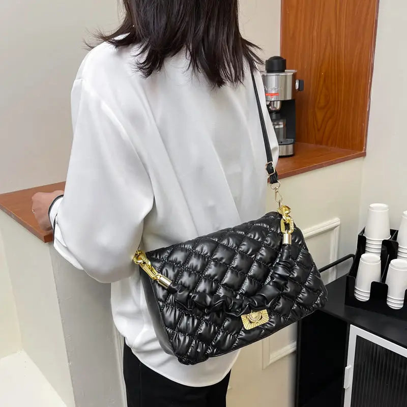 Quilted Shoulder Bag Large Crossbody Case Padded Bags for Women