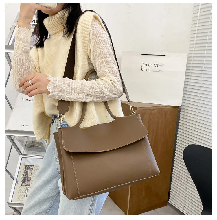 Women's Large Capacity Shoulder Bag Underarm Briefcase Crossbody Solid Bag