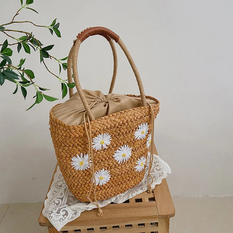 Women's Straw Bucket Shoulder Bag for Summer Photography