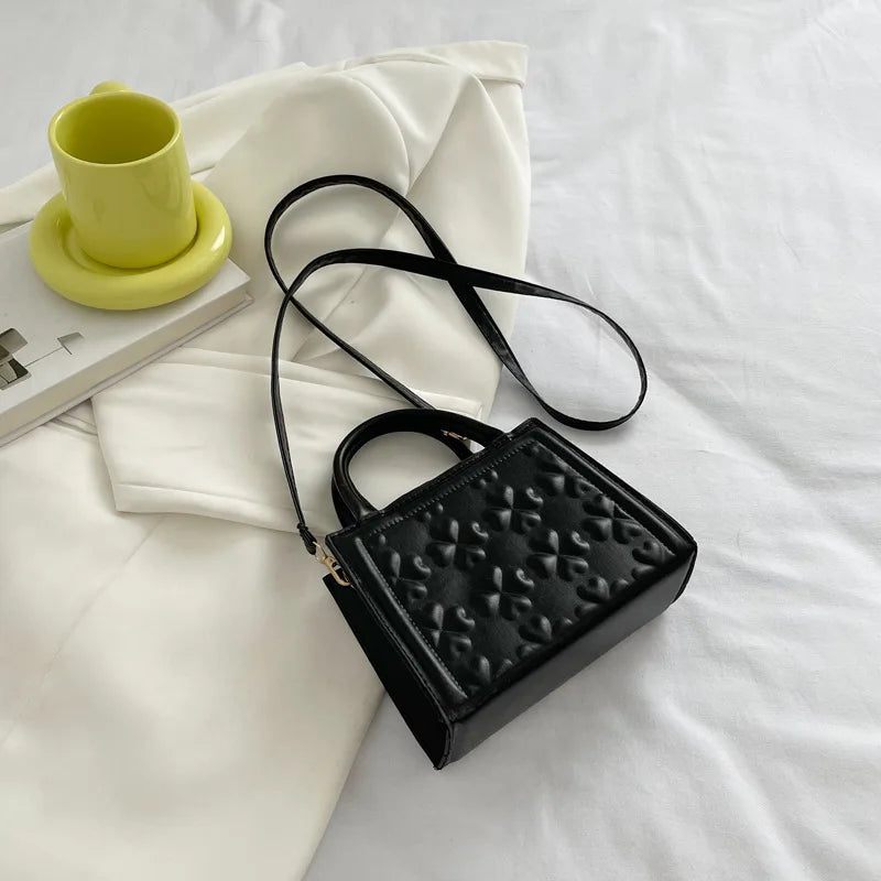 Retro Portable Women's Shoulder Bag Small Square Bag
