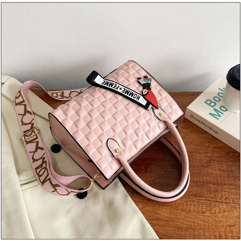 Retro Texture Women's Bag Pendant Decoration