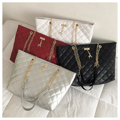 Quilted Retro Shoulder Bag Large-Capacity Tote Bag