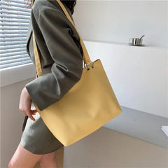 Stylish Large Capacity Shoulder Bag for Women