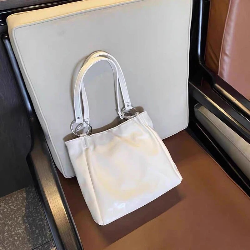 Women's Shoulder Bag Pu High Lacquer Leather Large Capacity Handbag