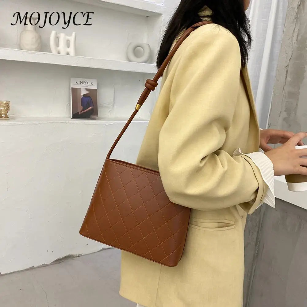 Small PU Leather Crossbody Bag Lady Shoulder Messenger Chain Handbag