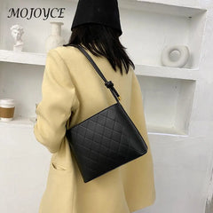 Small PU Leather Crossbody Bag Lady Shoulder Messenger Chain Handbag