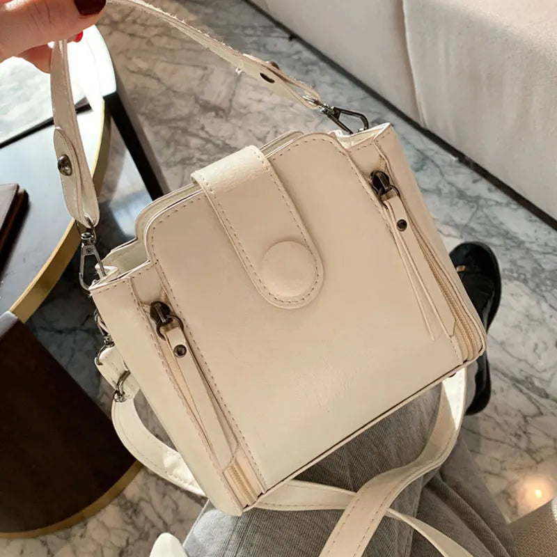 Retro Bucket Bag Wide Strap Shoulder Bag