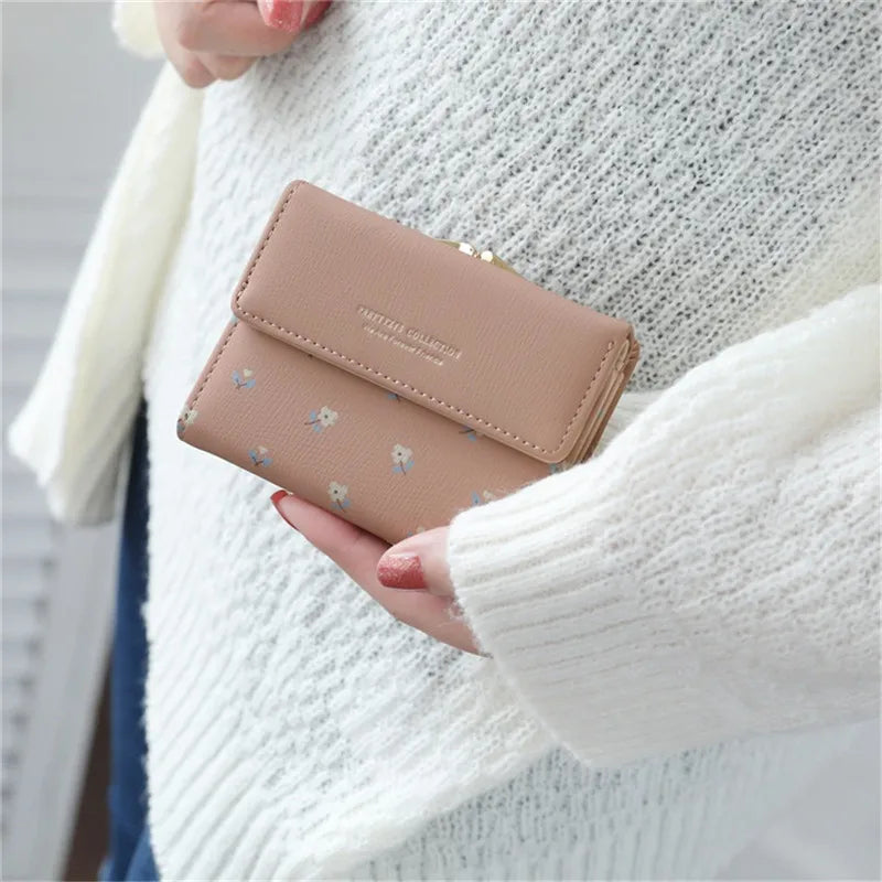Small Fresh Mini Ladies Money Clip with Flowers Short Buckle Wallet