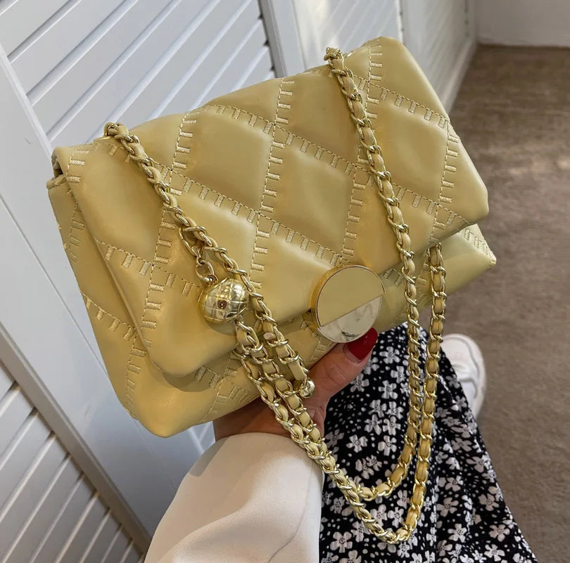 Small Rhombus Chain Messenger Bag Embroidery Thread Shoulder Bag