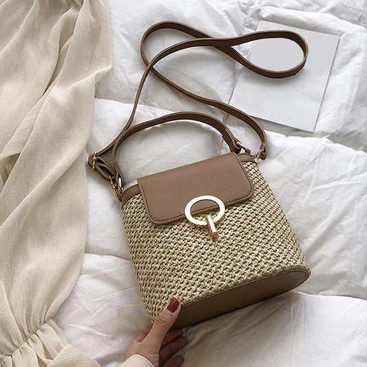 Straw Bucket Bag Summer Crossbody Travel Purse Female Shoulder Bag