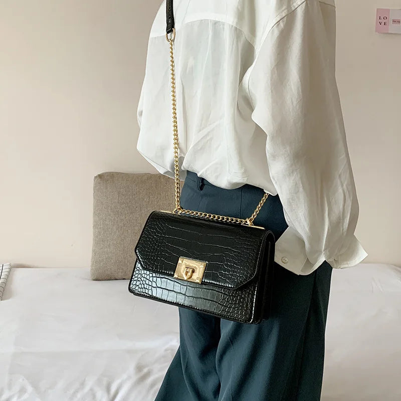 Small Party BaoChun Web Joker Chain Shoulder Bag