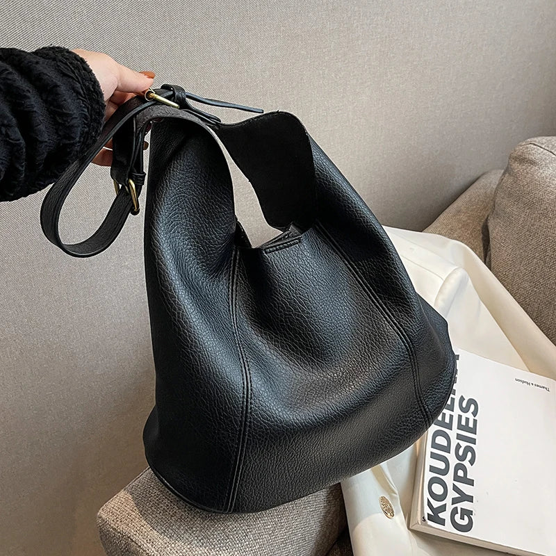 Vintage PU Leather Shoulder Bag for Women Hobo Handbag