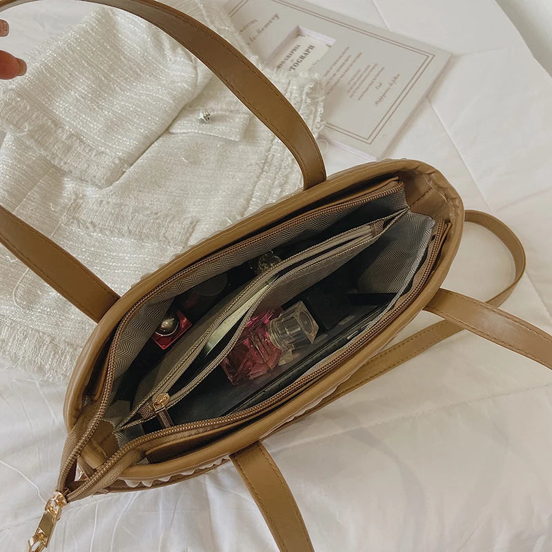 Soft Leather Messenger Bag Retro Ladies Crossbody Bags Small Purses