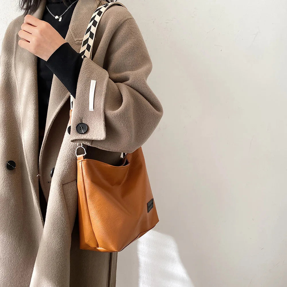 Plaid Pattern Crossbody Bag with Shoulder Strap