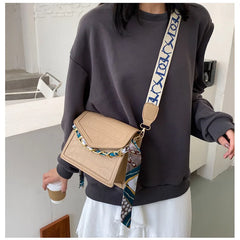 Stone Pattern Shoulder Bag with Chain Handle