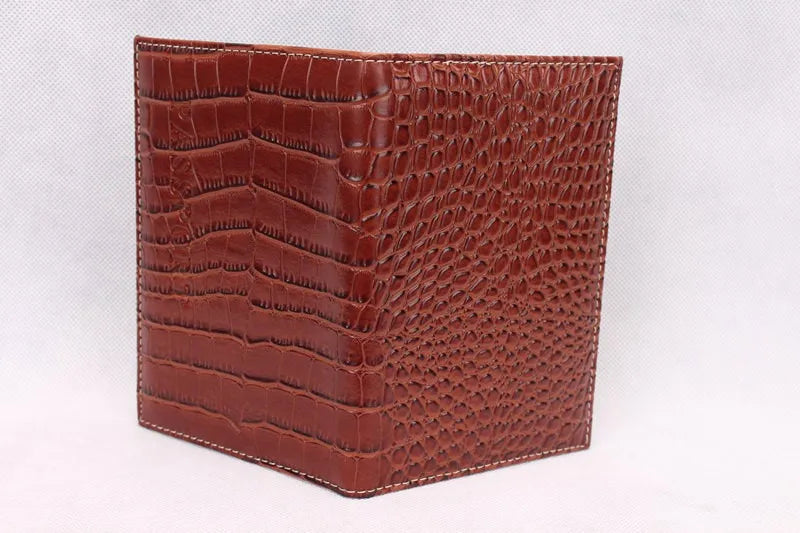 Swdvogan Crocodile Pattern Passport Holder Women's Cover