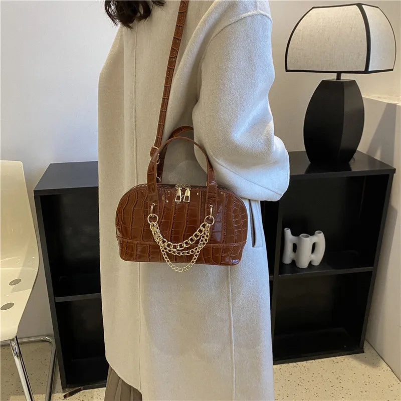 Textural Stone Pattern Shoulder Bag Vintage Chains Shell Handbag