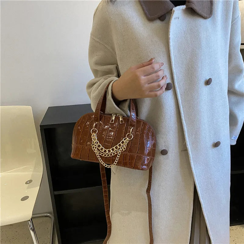 Textural Stone Pattern Shoulder Bag Vintage Chains Shell Handbag