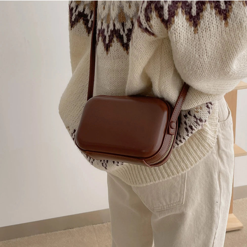 Retro Crossbody Shoulder Bag Mini Square Handbag
