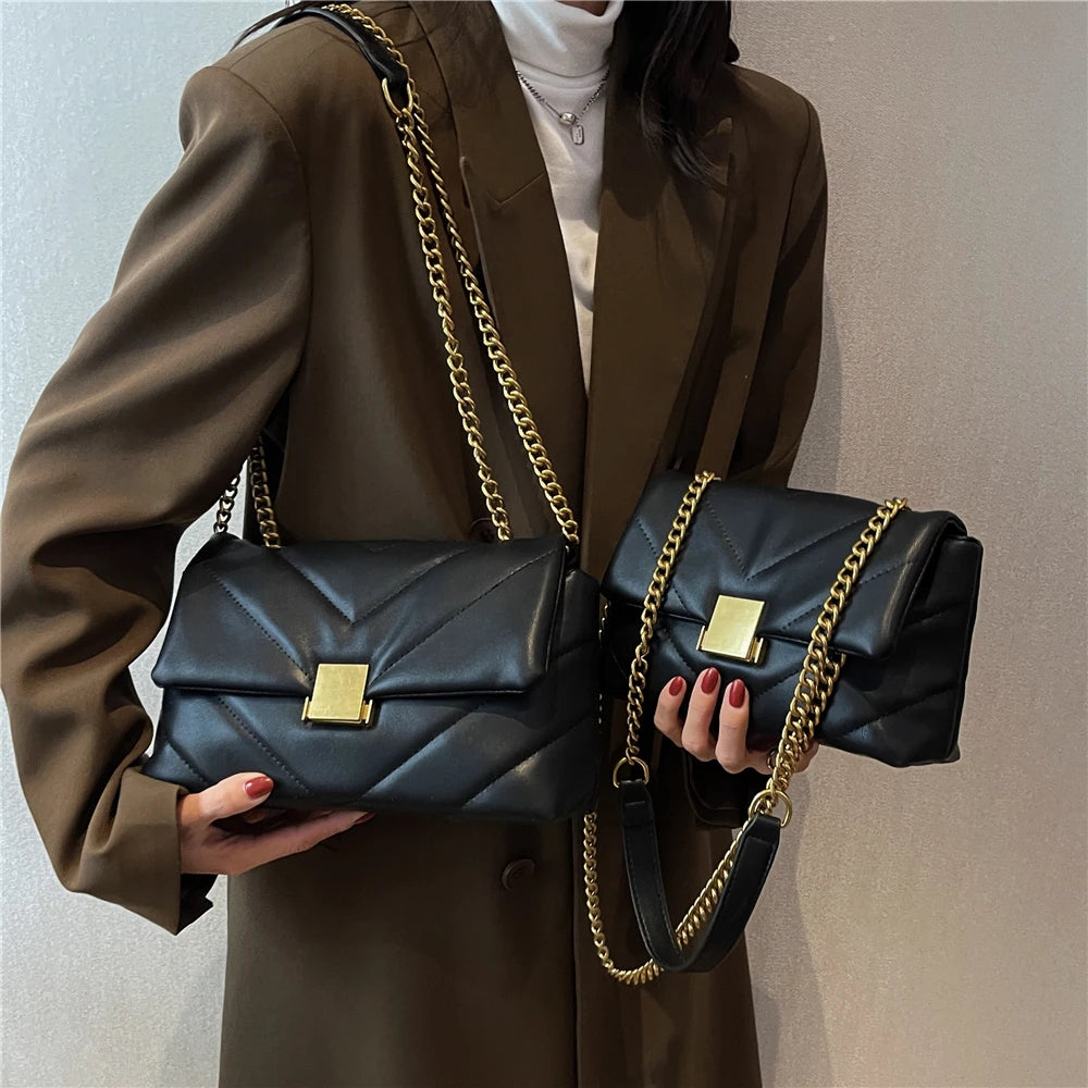 Trendy Chain Crossbody Bag Large Capacity Flap Handbag