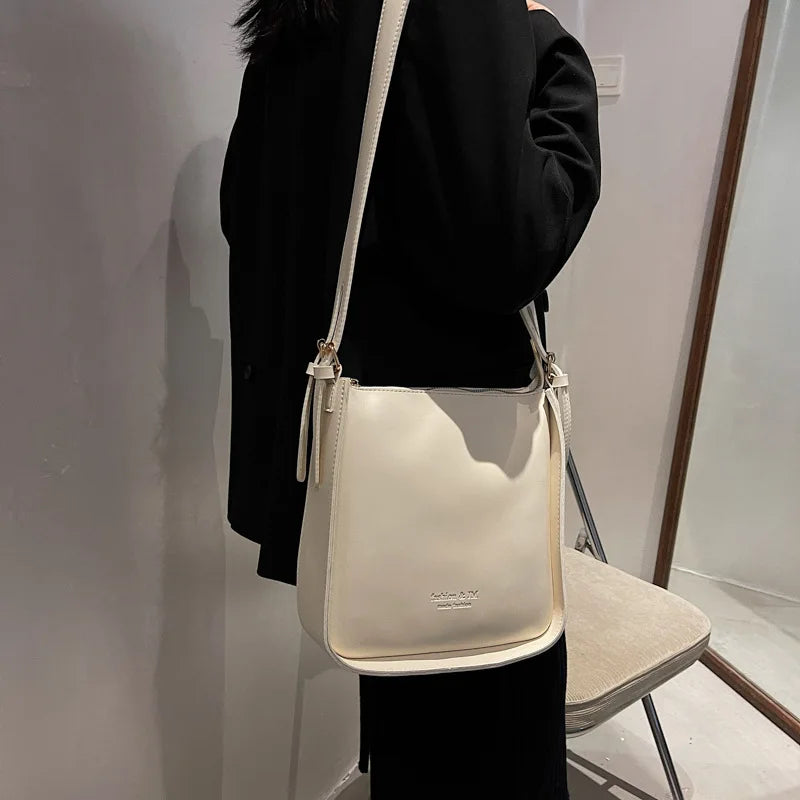 Large Capacity PU Leather Tote Shopper Bag for Women