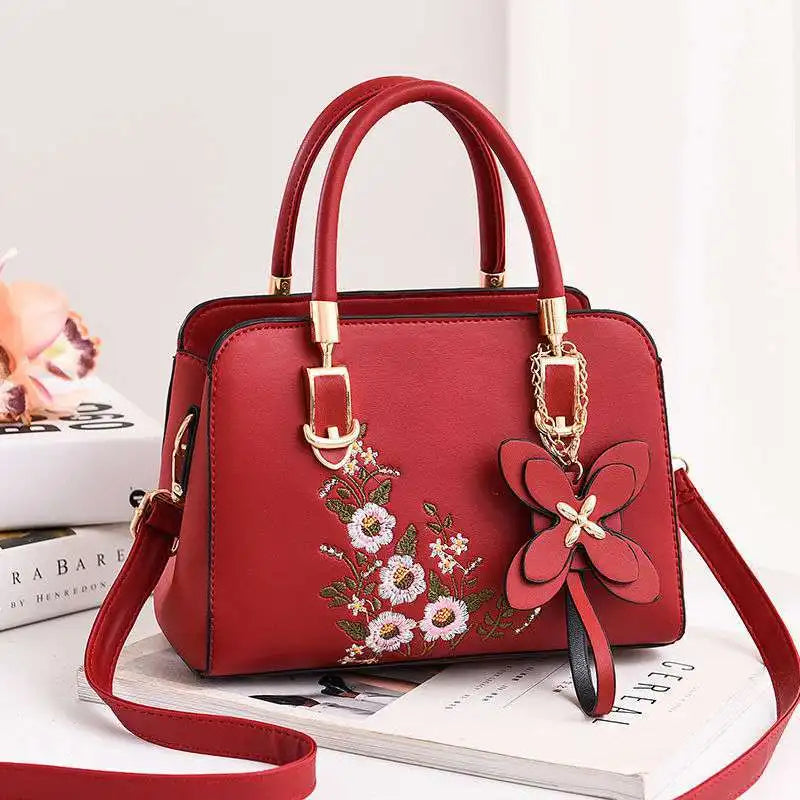Embroidered Large-capacity Messenger Bag Women