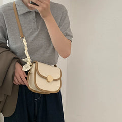 Versatile Ins Messenger Bag Female Summer Saddle Bag