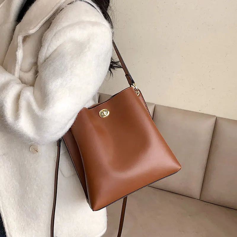 Women Large Capacity Tote Bag Soft Leather Shoulder Bag