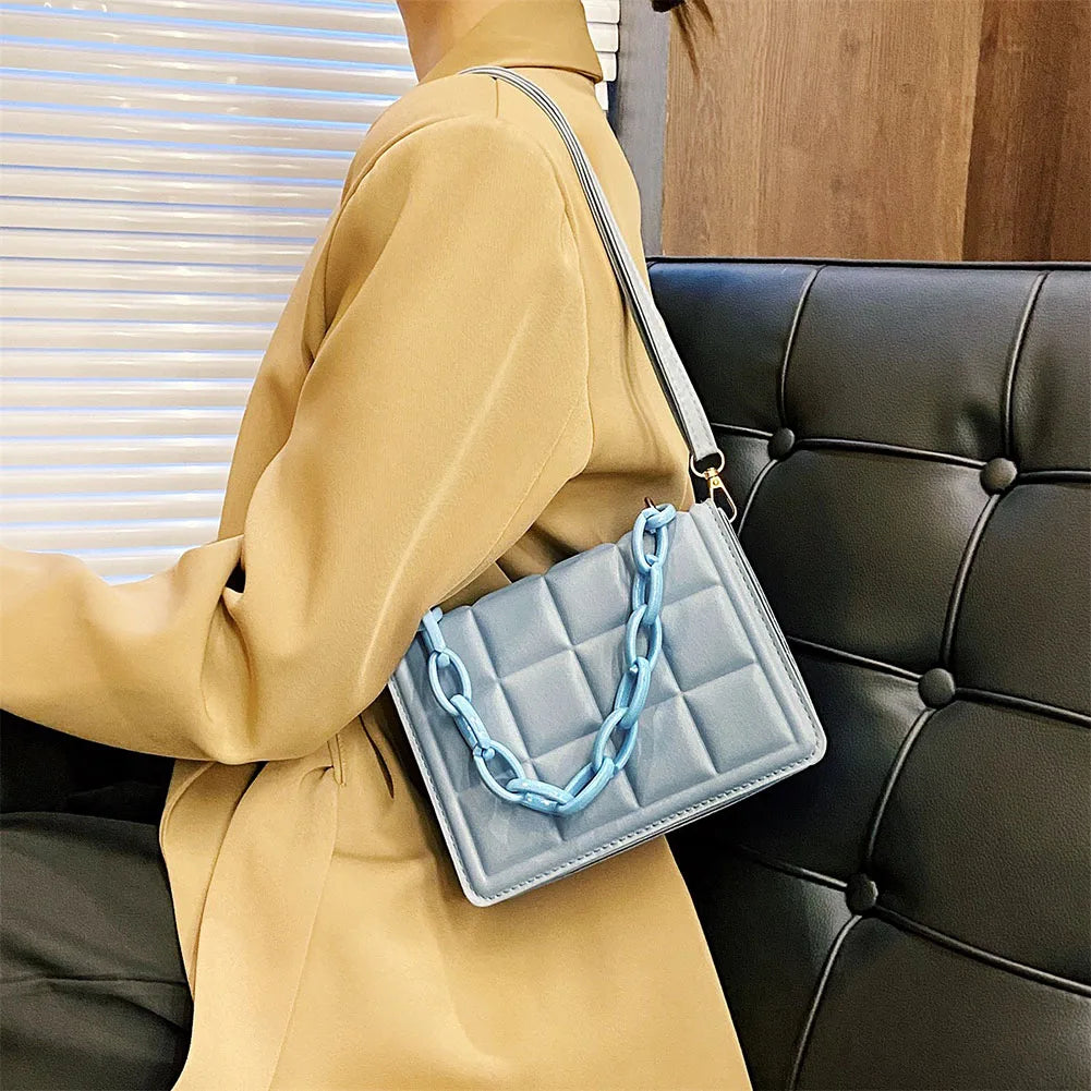 Vintage Embossed Flap Crossbody Mini Handbags - Casual Thick Chain Square Bag