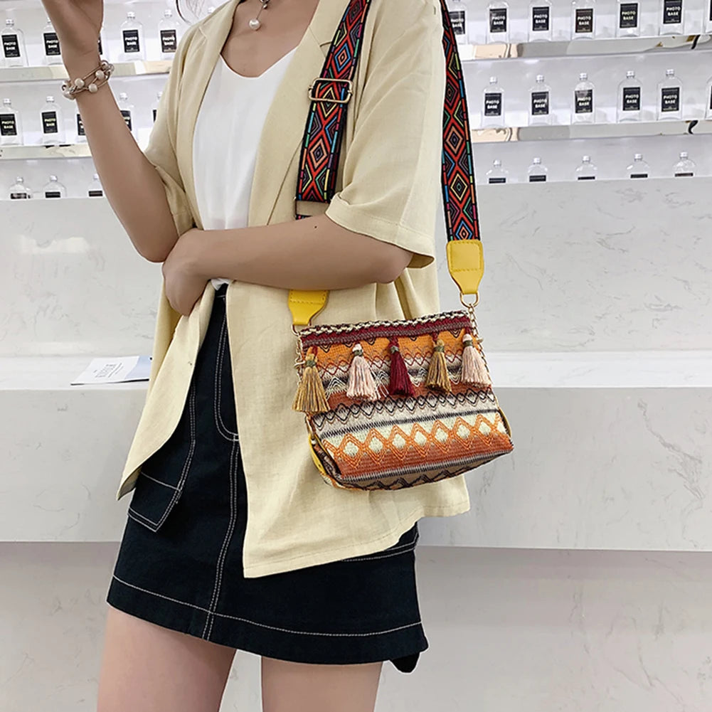 Vintage Ethnic Bucket Shoulder Bag Women Tassel Travel Crossbody Handbag