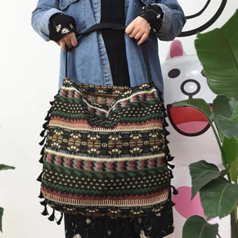 Vintage Ethnic Style Shoulder Bag Tassel Cotton Linen Inner Pocket Womens Bag